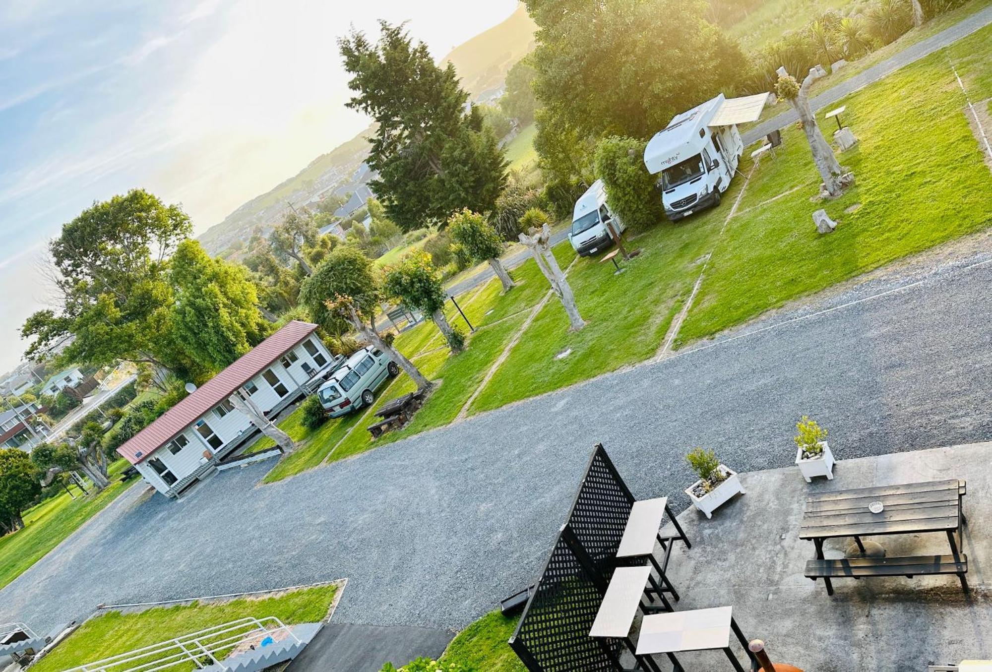 A1 Kaikoura Holiday Park Hotel Buitenkant foto